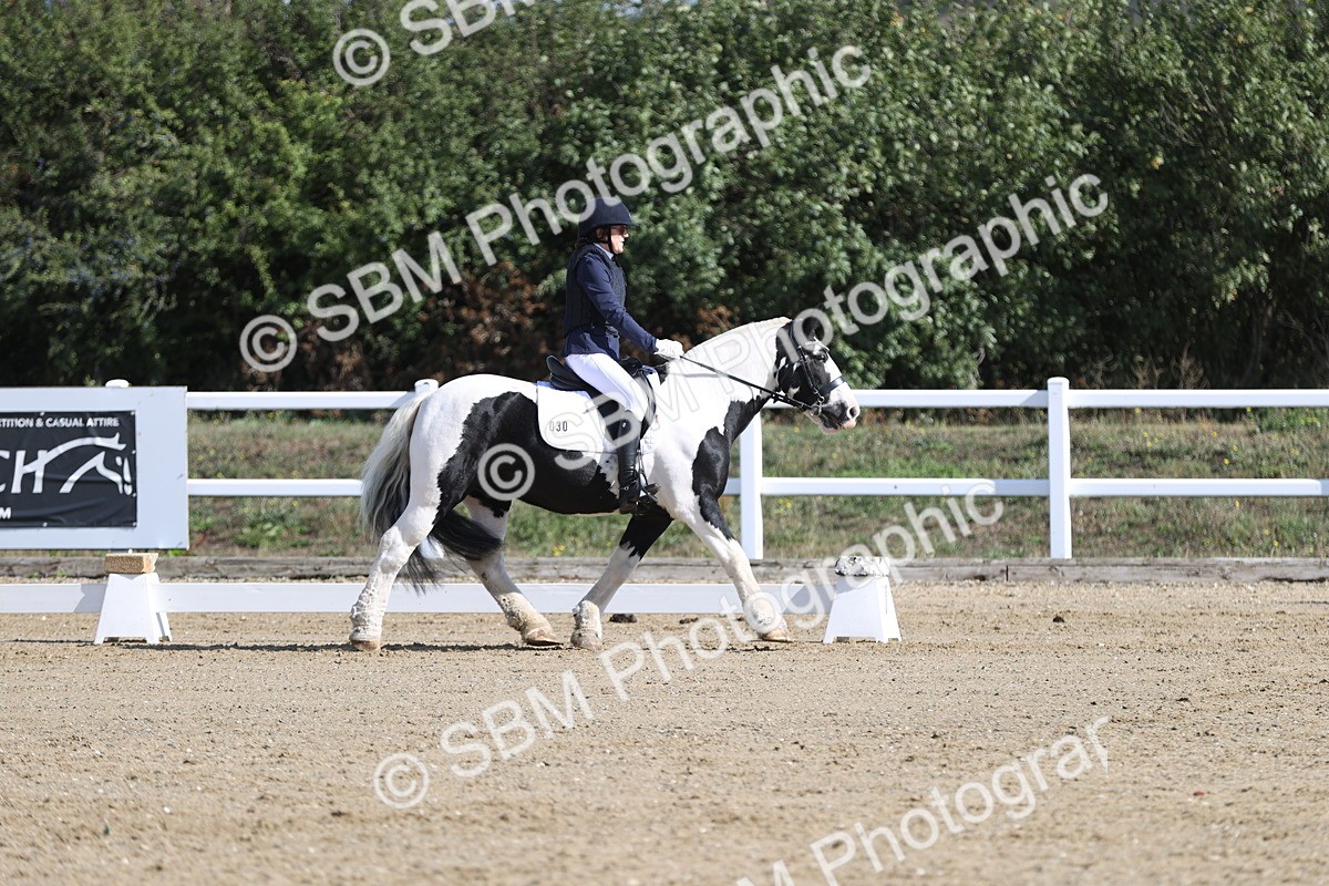 SBM_001206 - Class 2 - Intro 4 Champs - 9.44-10.38