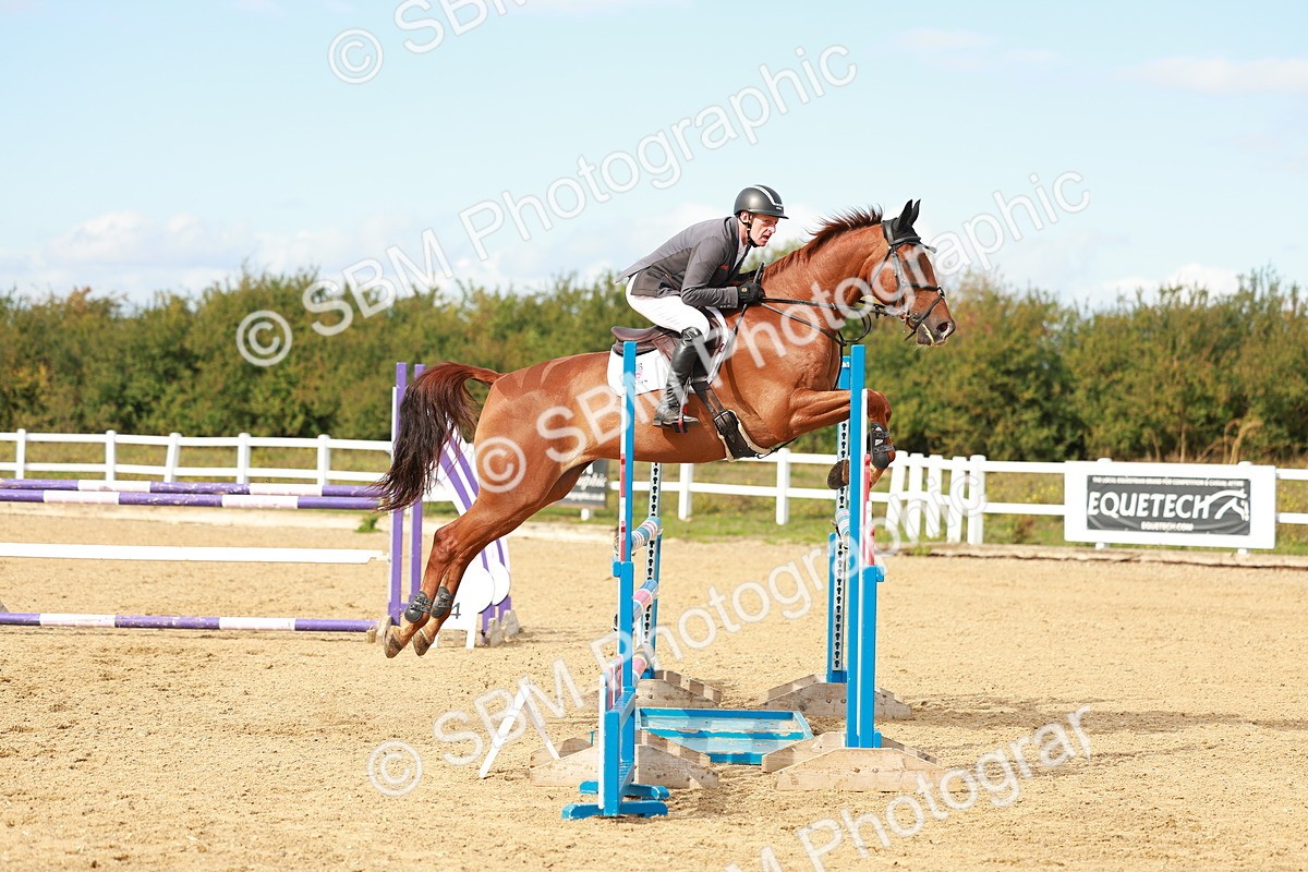 SBM_001760 - Class 4 - Senior Newcomers - 1.10m