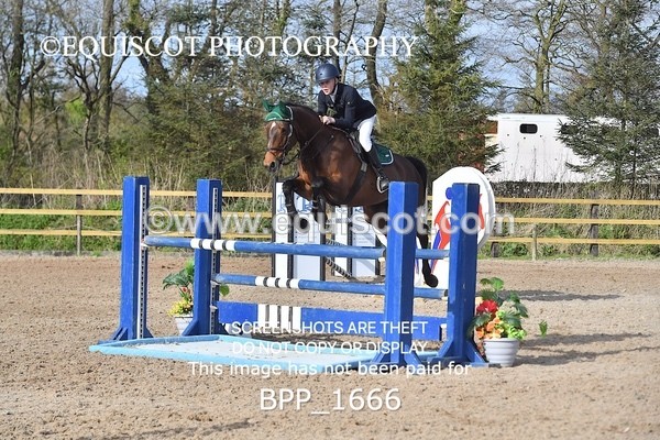 BPP_1666 - CLASS 18 SUN Senior Newcomers/ 1.10m Open