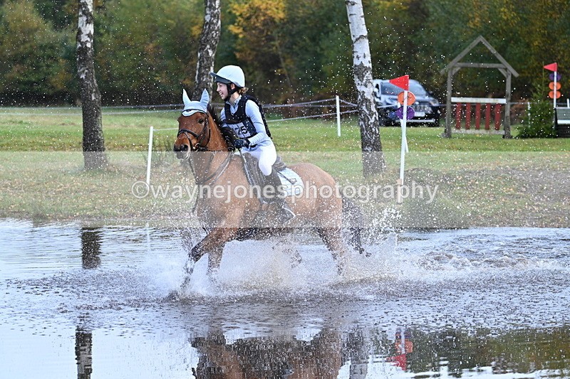 WJ7_0394 - 80cm Cam 2 Water Time 10:45 to 11:06