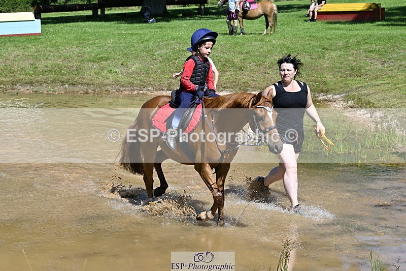 240728B-111340-01204 - Gemma's Group XC