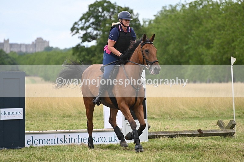 WJ6_5011 - Time at Jump 13:04 to 13:34