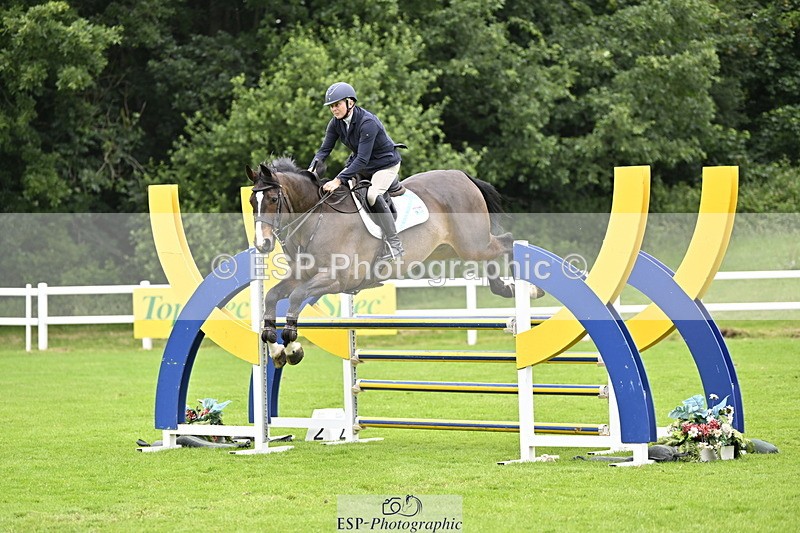 250613A-131358-02118 - Cls 3 Snr Foxhunter