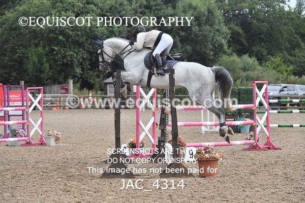 JAC_4314 - CLASS 7 Senior Foxhunter/ 1.20m Open