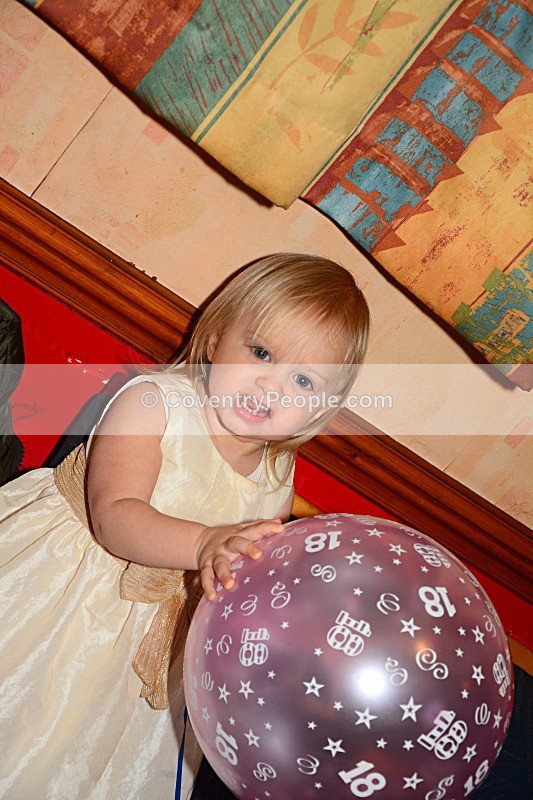KIR_0025 - Kirstie