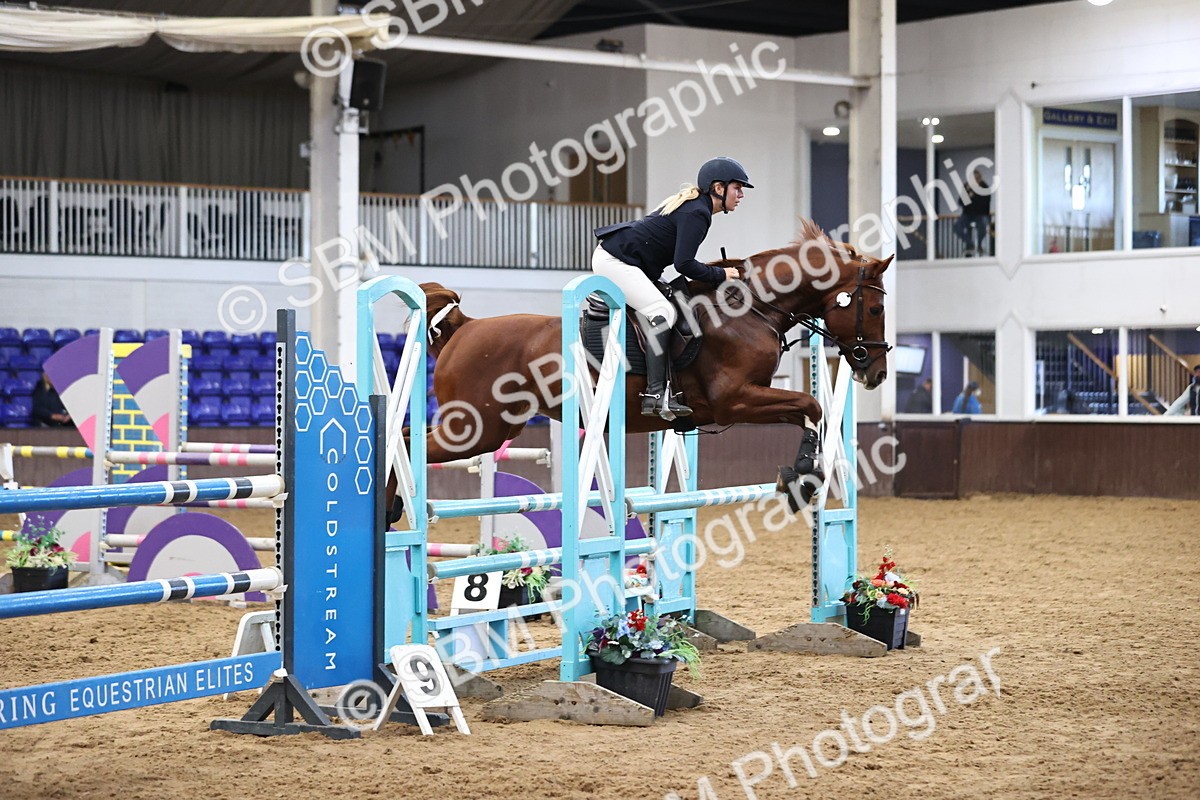 SBM_001747 - Class 4 - Senior Newcomers - 1.10m Open