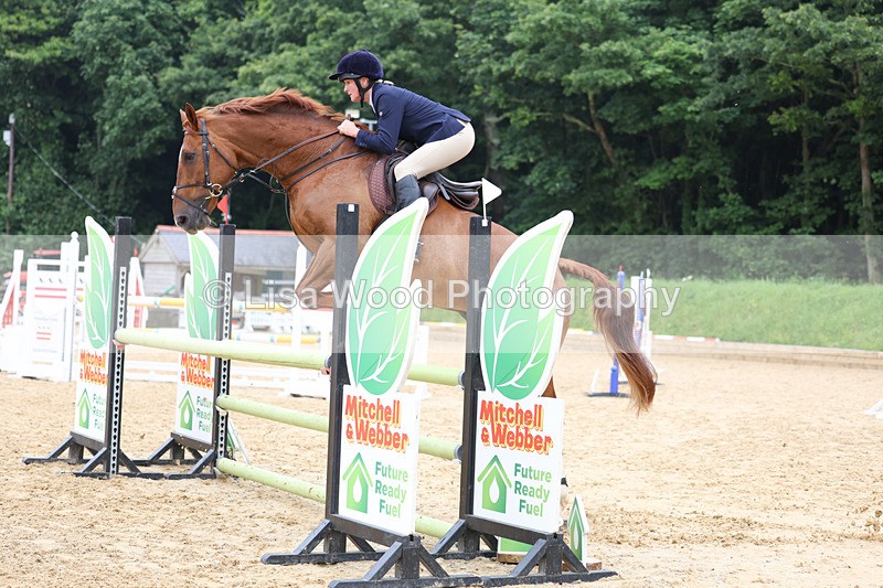 3E7A6305 - Class 8: Senior Newcomers/1.10m open