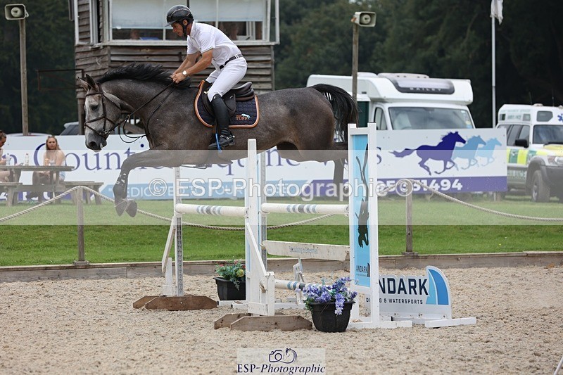 230908-165258-03021 - Cls 9 Snr Newcomers & 1.10m Open