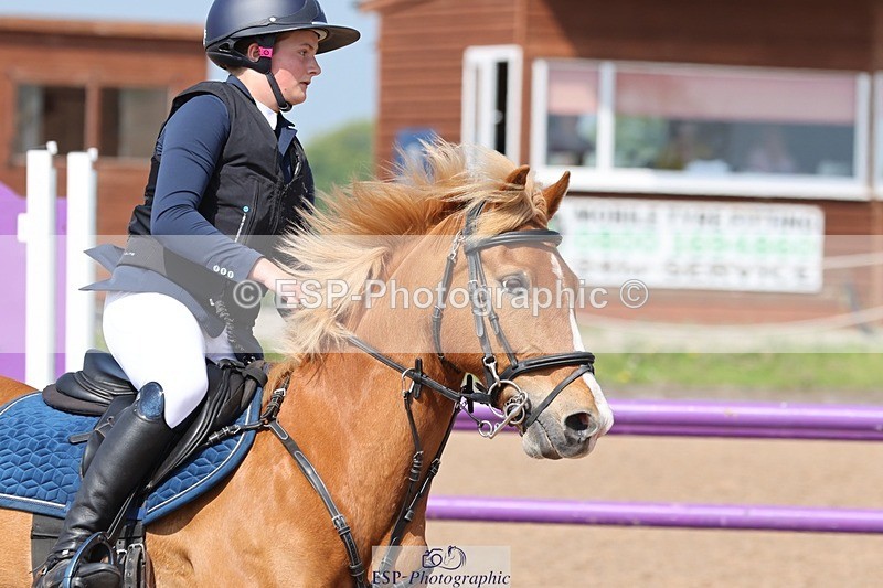 250503-113405-00792 - Cls 8 Pony Newcomers and 1m Open