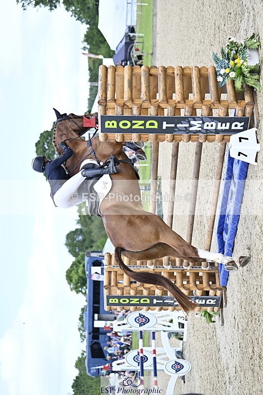250525A-122856-17375 - B-307-Rosalind.Canter-SILVESTERS.FINESSE