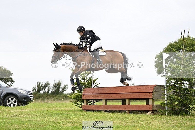 240831A-143613-04272 - 203-Roxi.Foster-CABLE.MOUNTAIN