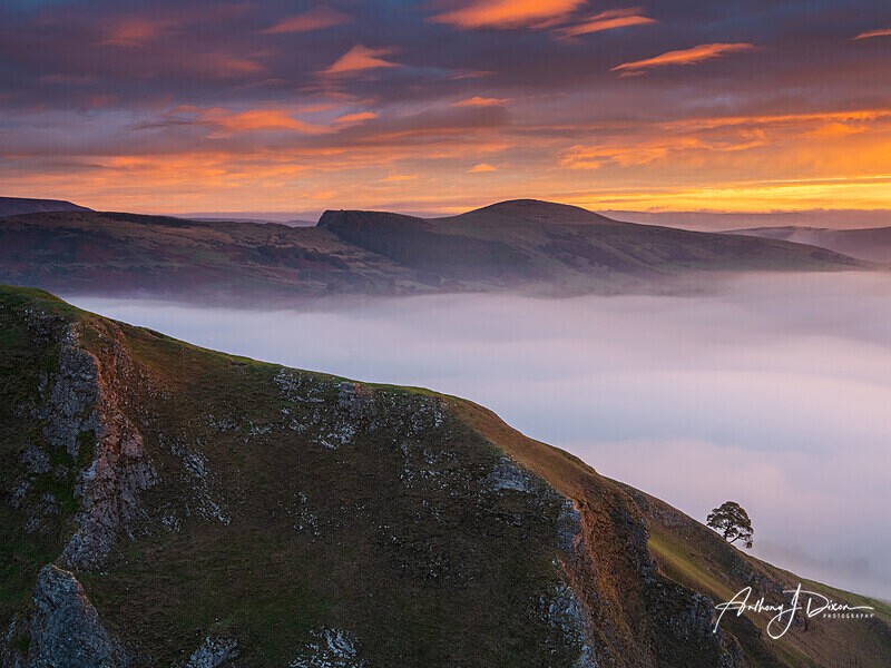 Winnats Pass - Peak District