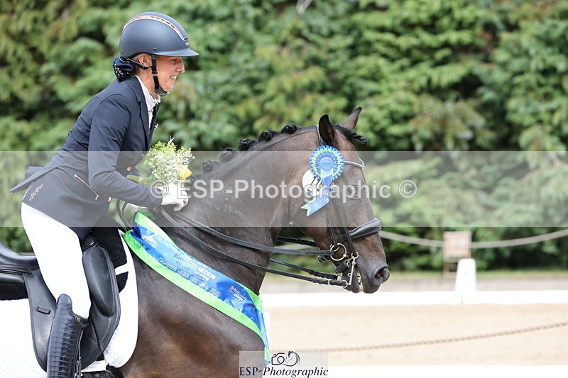 250718A-163405-02897 - Fri Presentations