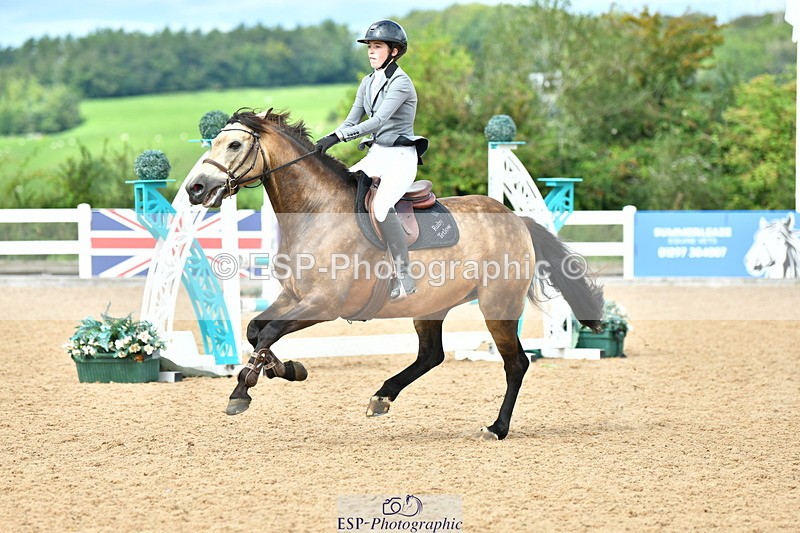 230813A-111227-11666 - Cls 40 A&B Senior Discovery & 1m Open