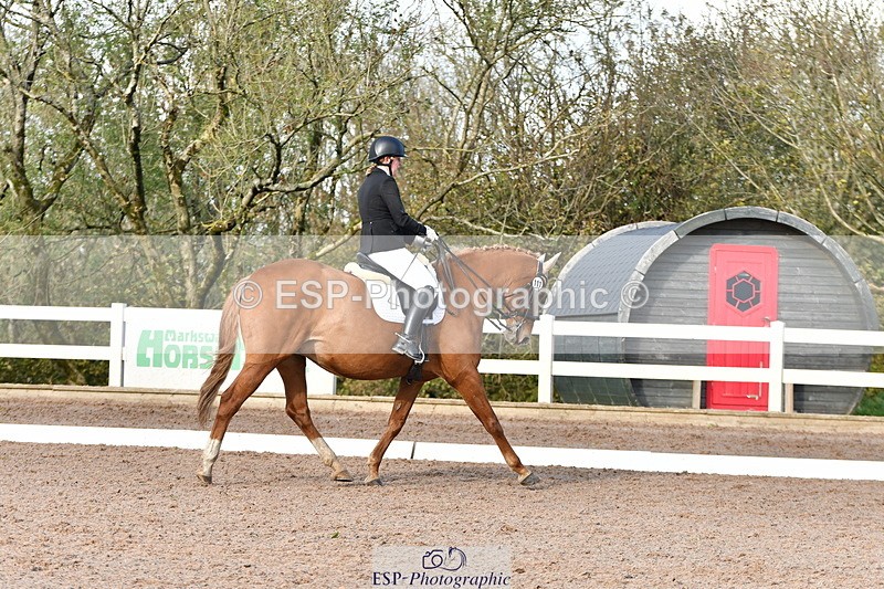 231104A-125332-00586 - Cls 12 Music Medium