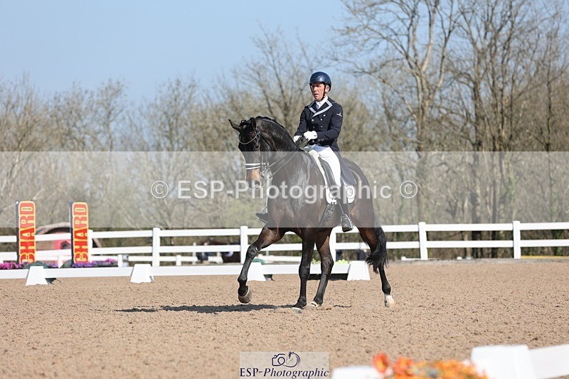 250405-104643-09539 - 102-Jody.Haswell-Valentinio