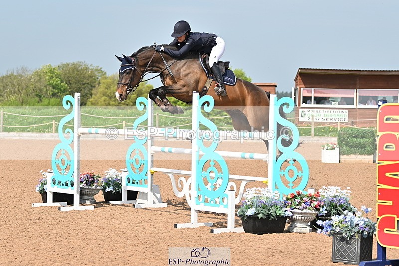 240512A-102723-17263 - Cls 48 National 1.30m Open