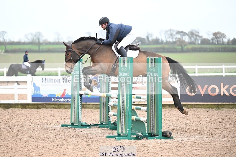 251105-112403-00333 - Cls 02 Disco & 1.00m Open