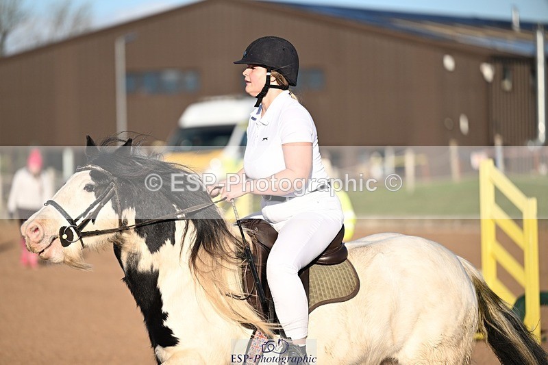 251130-102008-01344 - Cls 18 50cm Clear Round