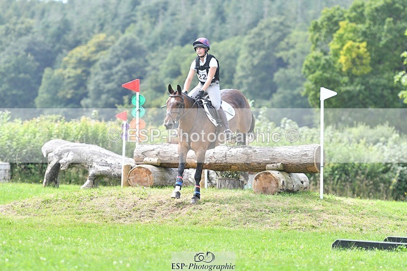 240803-144948-08047 - 225-Molly_Swain-SOCKS