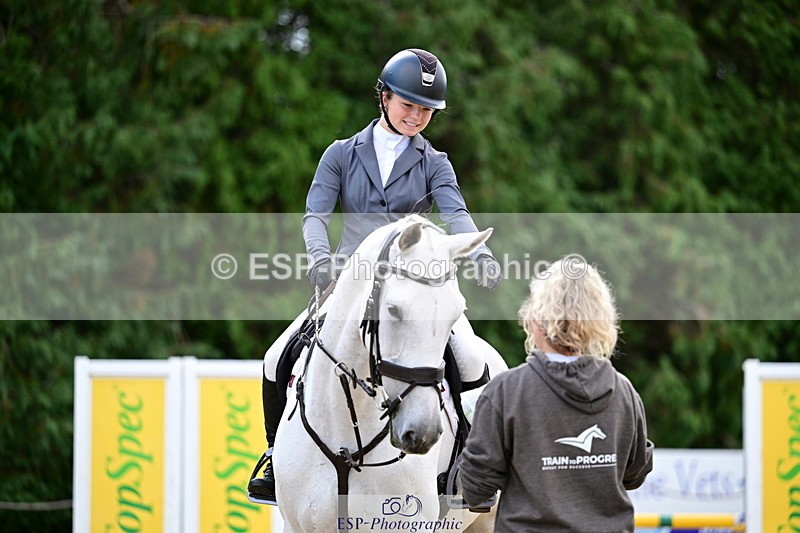 260905A-101651-00564 - Cls 02 AB 80cm   Snr & Jnr
