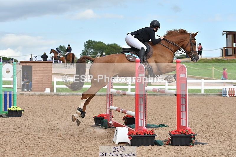 240727A-164209-06724 - Cls 25 1.10m Amateur Qualifier