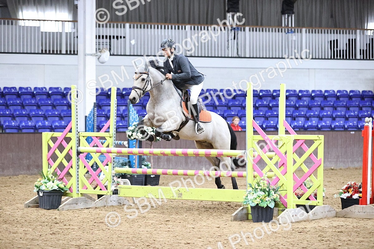 SBM_002850 - Class 13 - Blue Chip Pony Newcomers 1.00m Open