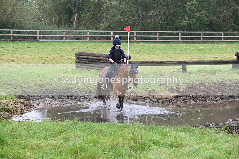 WJ6_9413 - Time at Photographer 14:46 to 14:57