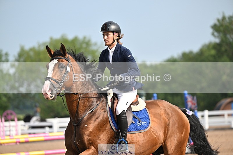 240801A-091437-00072 - Cls 7 Snr Discovery and 1m Open