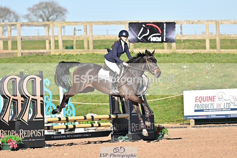 250401-171816-00350 - 70cm classes