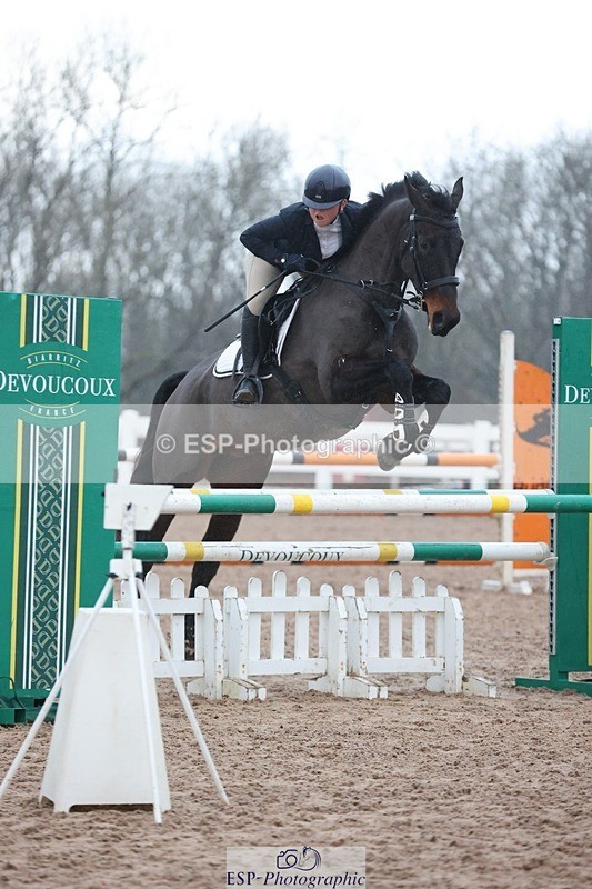 241201X-144437-01876 - Cls Children on Horses
