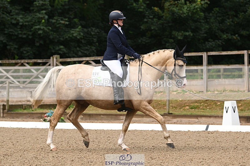 250719A-093243-02952 - 031-Catherine.Boyd-Dante's.Spring