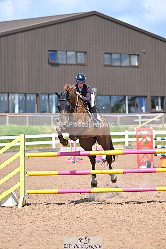 240619A-153014-00828 - Cls 5 Snr Foxhunter and 1.20m Open