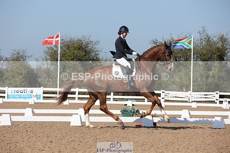 250405-105539-09585 - 179-Jade.Deter-Santorin