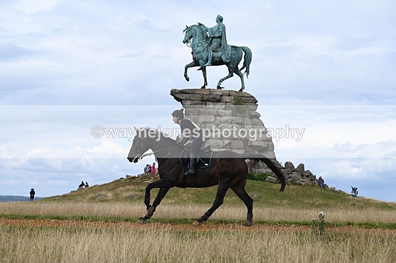 DSC_7615 - Time at Statue 13:16 to 13:52