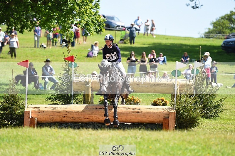 230527-113346-09604 - 311-BALLYCOSKERRY_REGAL_DIAMOND-Hollie_Swain-XC