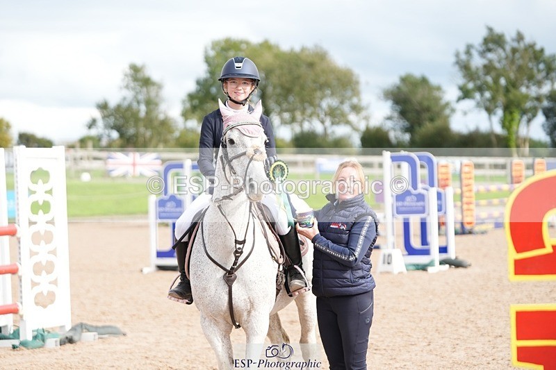 250921-151246-03800 - Cls 20 Pony 80cm Derby