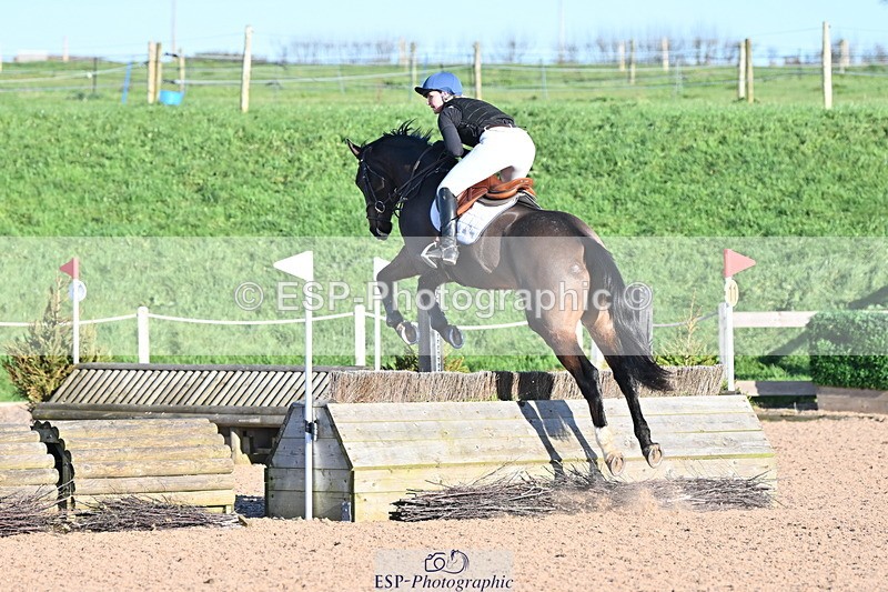 231125A-130025-00558 - 90cm