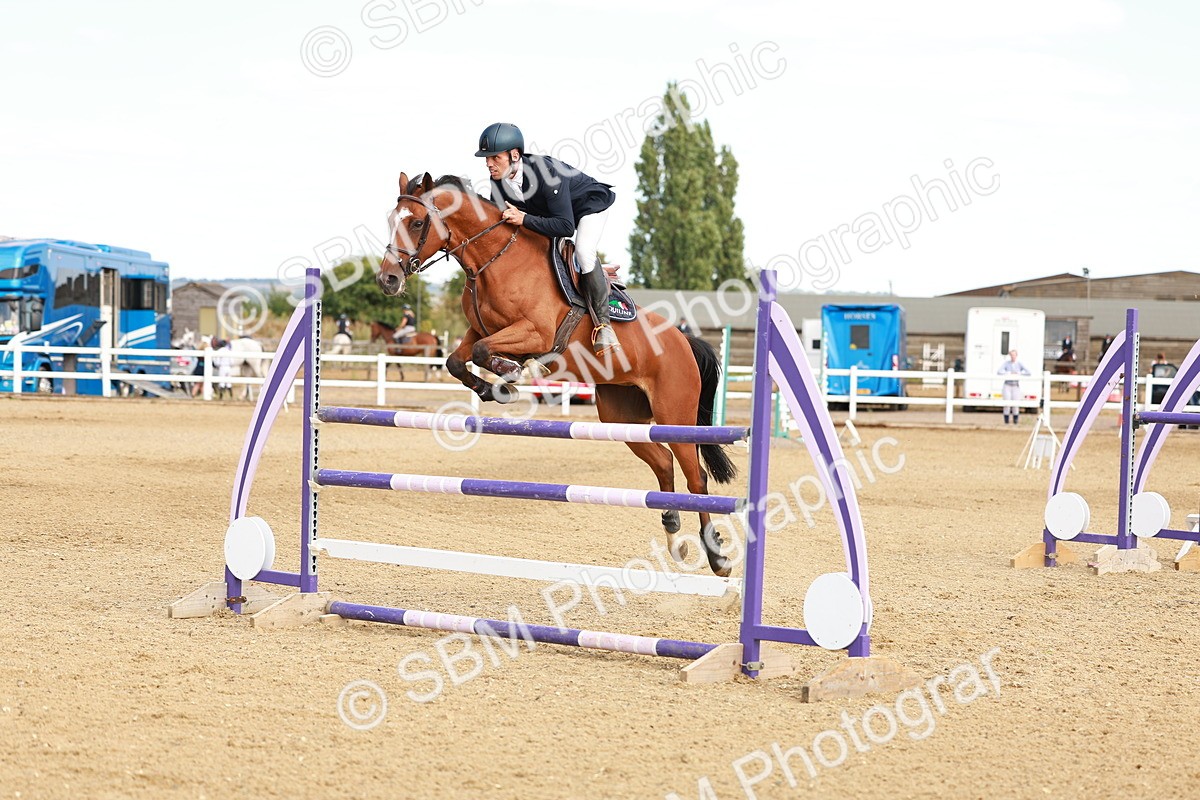 SBM_007426 - Class 5 - Senior British Foxhunter - 1.20m