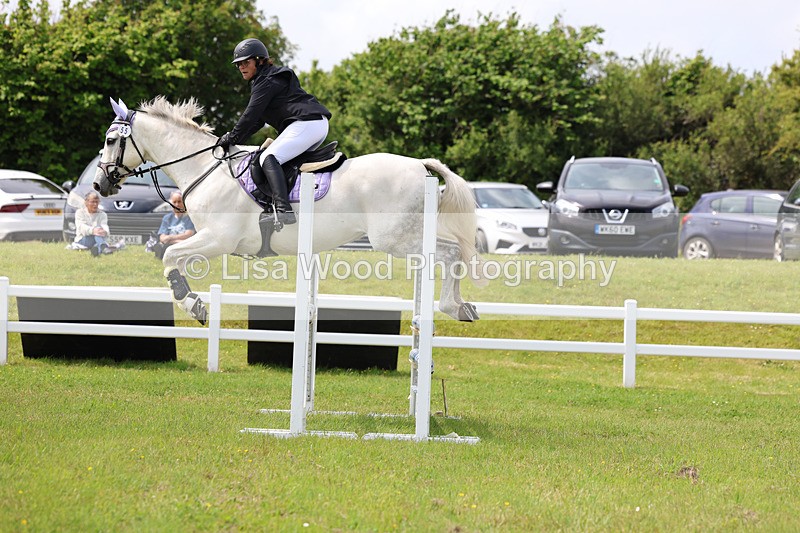 3E7A7441 - Class 13: Senior British Novice/90cm open