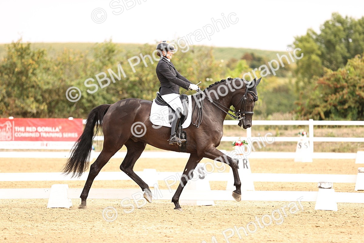 SBM_012842 - Class 2 - Advanced Medium 5 - 10.35-11.55