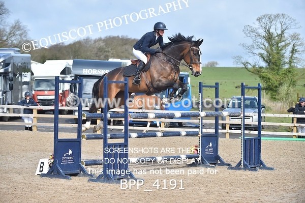 BPP_4191 - CLASS 10 RHS Foxhunter Championship Qualifier