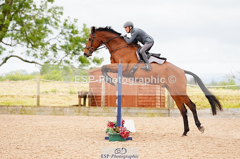 240526A-114332-07877 - Cls 26 Chard Equ 1.05m and 1.10m Grand Prix