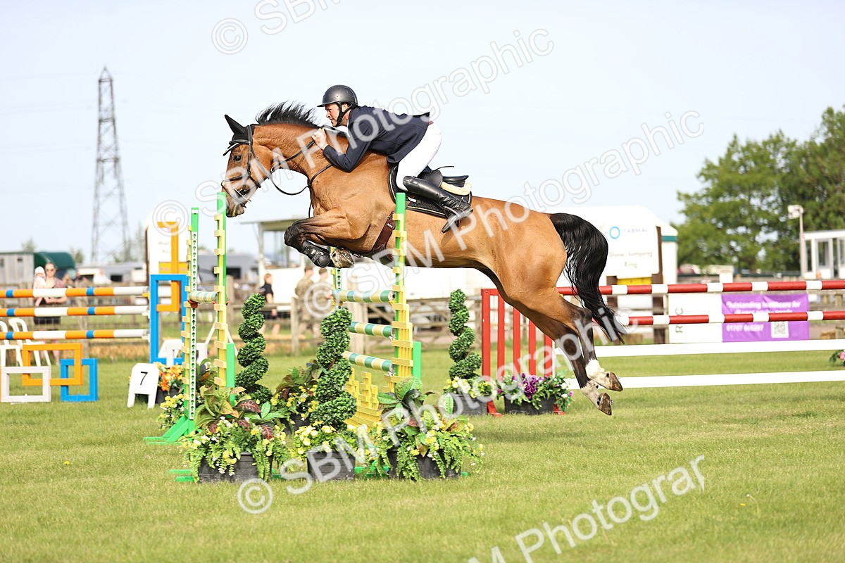 SBM_01156 - Class 200 - Martin Grant Homes Welcome Stakes 1.25m Open