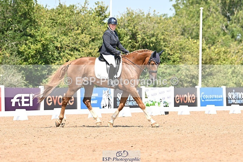 250816-121836-04217 - 119-Amanda.EdmondsNutfields.Don.Care.Paravel