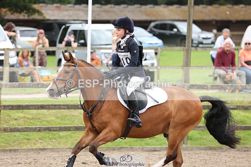 240804-145727-16186 - 610-Pippa_Roe-MONKSHORN_SMART_ALEC