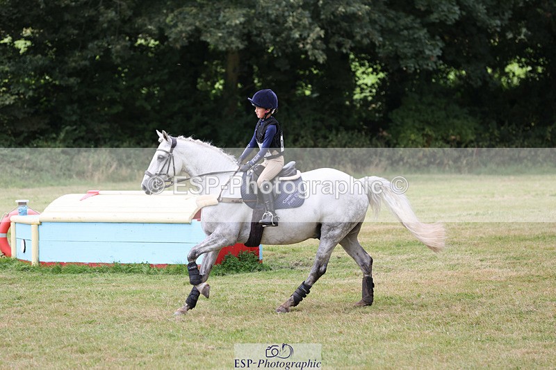 240825X-115958-32390 - 70cm XC 11.00 to 12.00