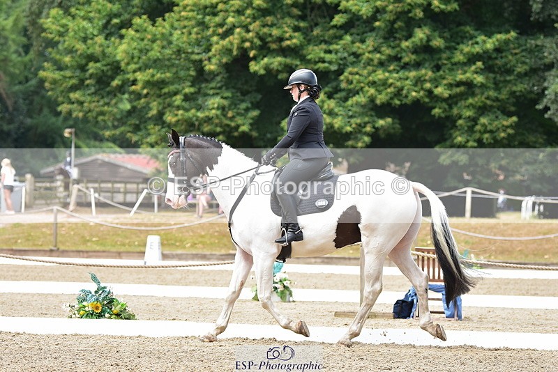 250719A-114404-05276 - 140-Paula.Tippett-Top.Hat.n.Tails