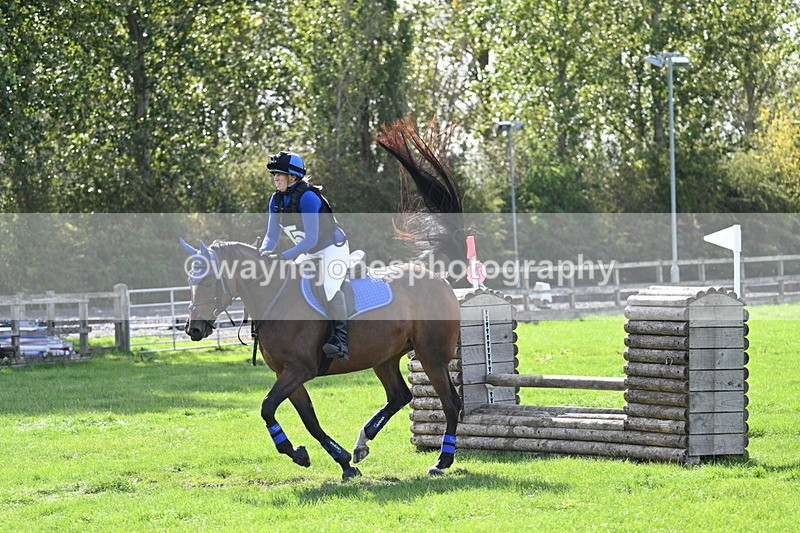 WJ7_9211 - Time 11:55 to 12:10