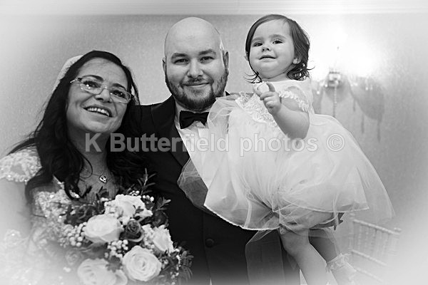 345-2 - Nigel and Christina Wedding in Newgrange Hotel 18th March